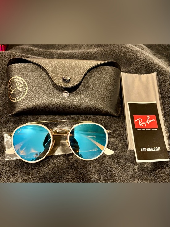 Ray-Ban Accessories - BNIB-Ray-Ban
RB3647N Round Double Bridge